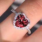2025 New European and American Peach Heart Ring Women's Personalized Love Shaped Zircon Inlaid Diamond Fashion Jewelry Wholesale