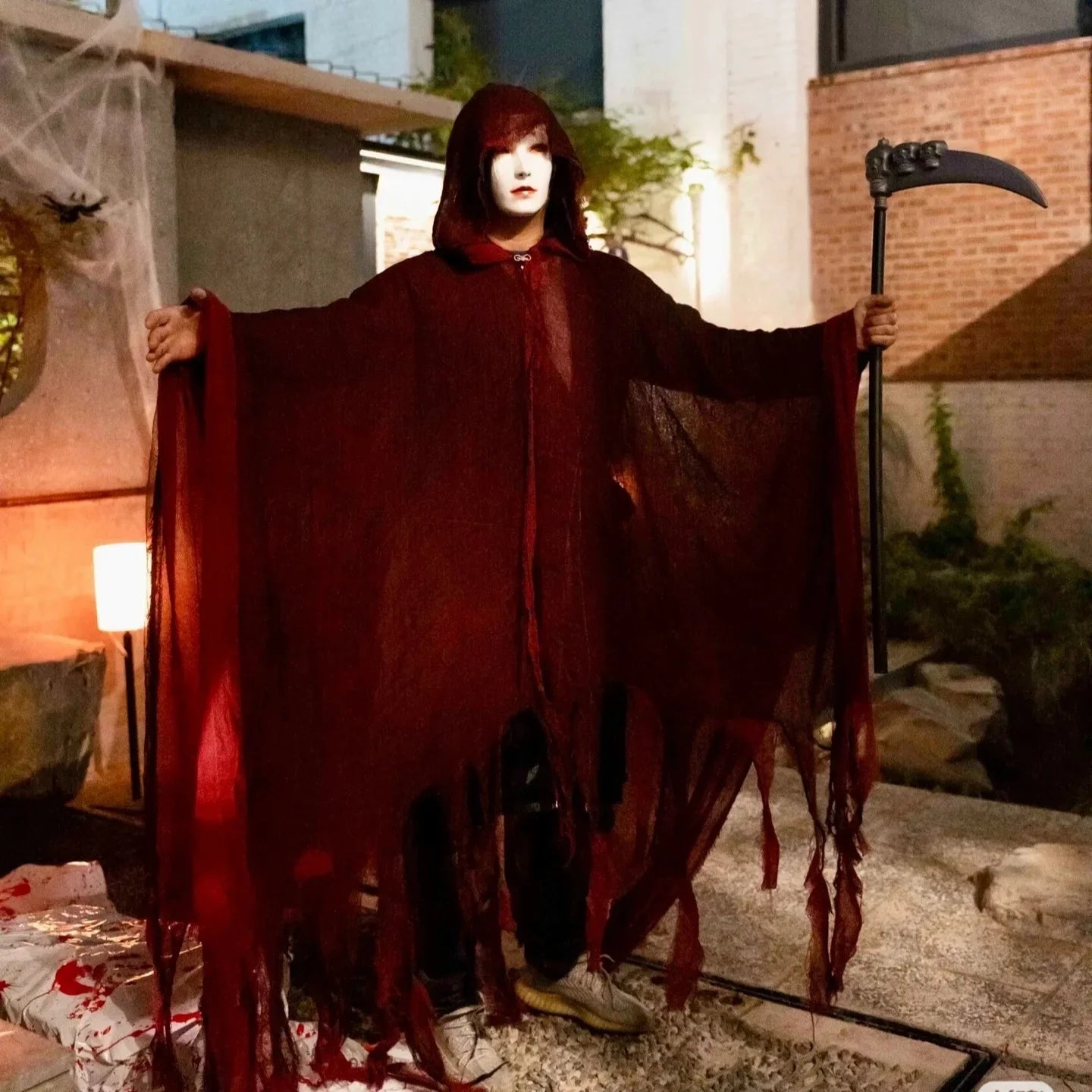 Halloween costume horror ghost clothes adult zombie cloak wizard robe wear secret room death dress up costume cloak Lootquake LLC