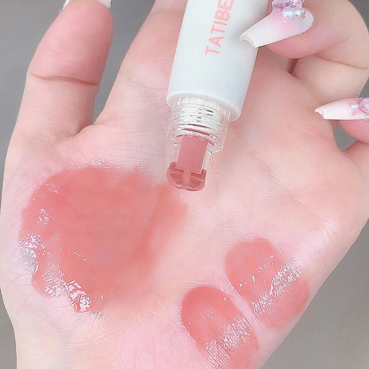 TATIBEAUTY Lip Jelly Essence Hydrating Lipstick Lip Gloss Lip Gloss Mirror Lip Gloss Lipstick Tender Pink Student Makeup Lootquake LLC