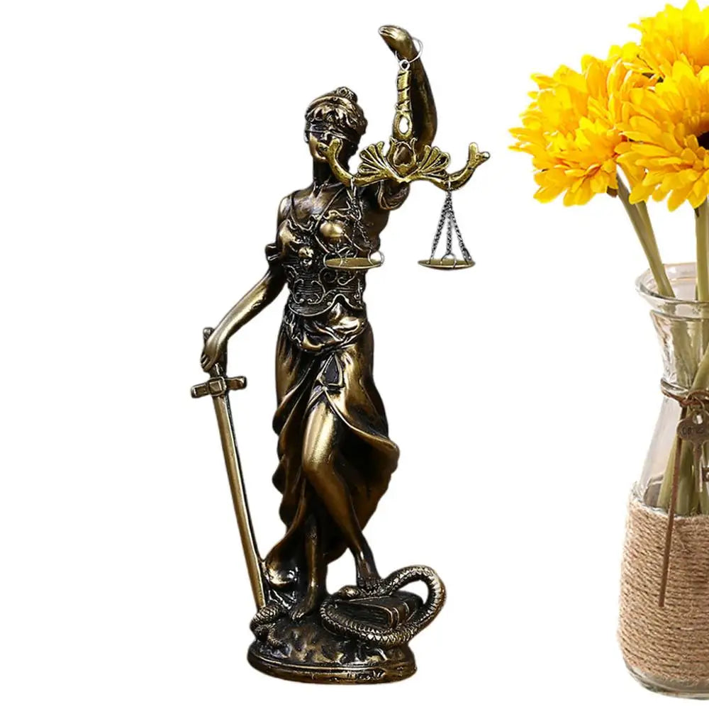 Imitation Copper Sculpture Of The Goddess Of Justice Classroom Desk Resin Ornaments Statue Of The Goddess Of Justice For Teacher