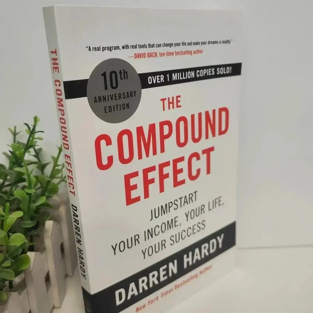 The Compound Effect By Darren Hardy Multiply Your Success One Simple Step At A Time Inspirational Novels English Book Lootquake LLC