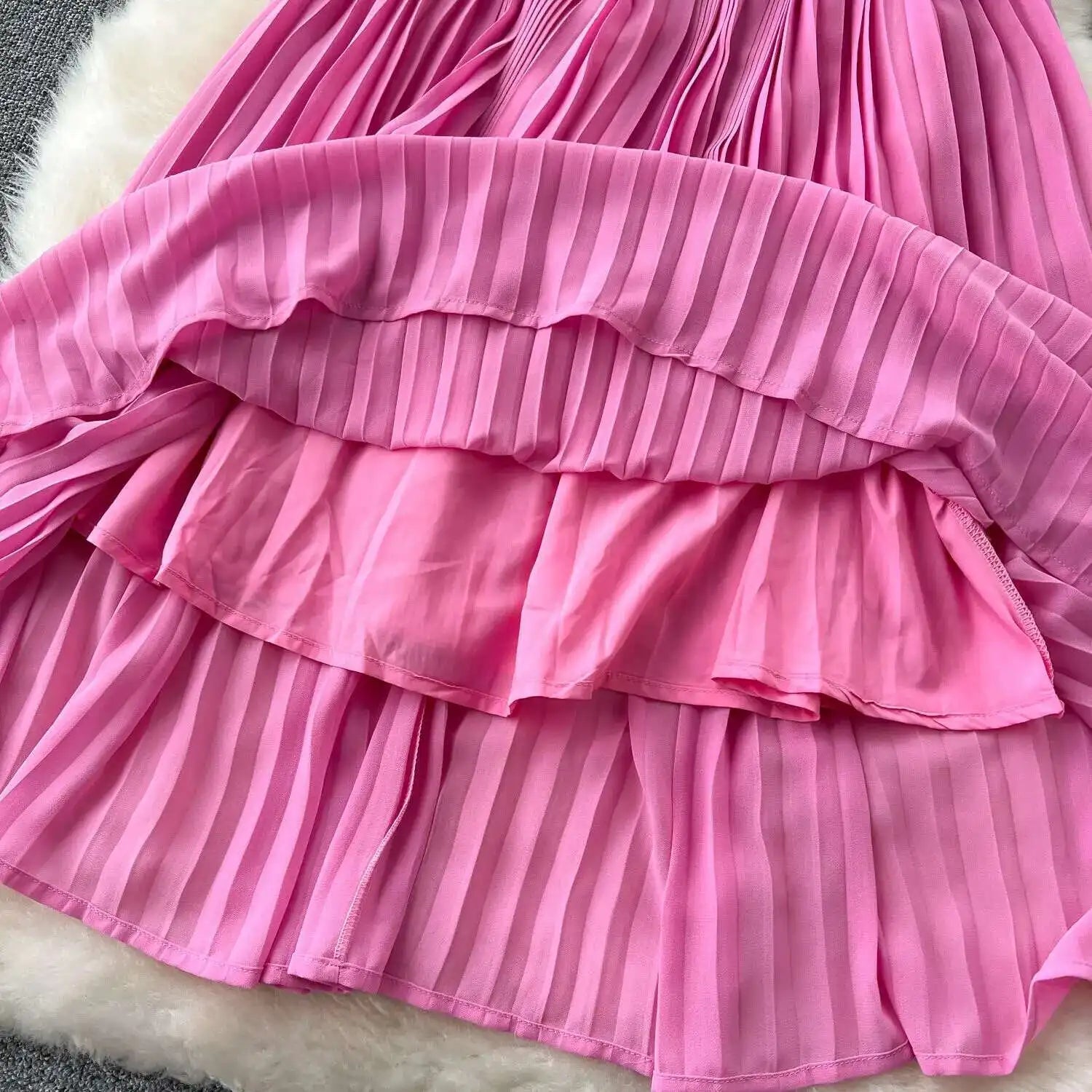 Designer 2025 Summer Pleated Chiffon Lace Long Dress Women Flower Embroidery Gold Button Belt Evening Party Dresses Wedding Robe Lootquake LLC