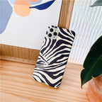 Luxury Leather Black White Zebra Pattern Phone Case for iPhone 13 12 11 14 Pro Max Xs Xr 7 14 plus Anti-fall Soft Silicone Back Cover Soft Slim Thin Luxury Shockproof Shiny Case for Girls and Women Zebra Print iPhone Case Stevvex