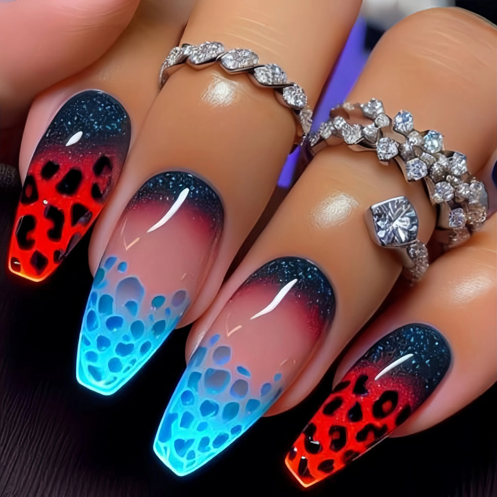 Long nail art patches with purple polka dots and a shiny, fashionable, individual and high-end feel. Detachable 24-piece nail ar Lootquake LLC