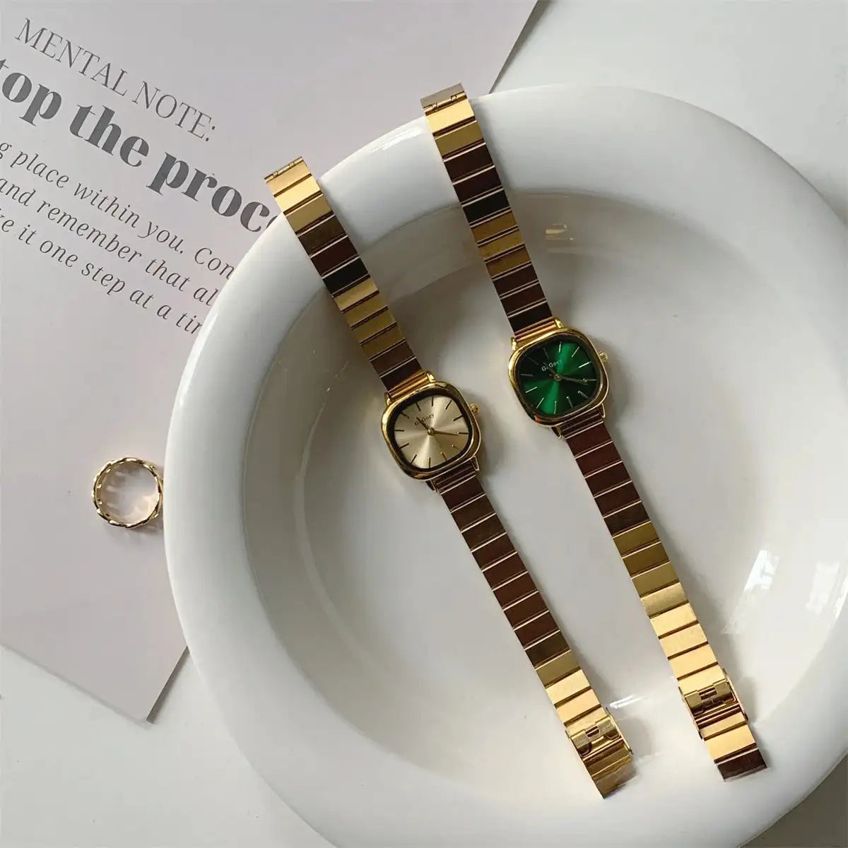 2024 Hot Brand Stainless Steel Strap Watch Women Luxury Gift Quartz Wristwatch Student Fashion Simple Square Quartz Watches