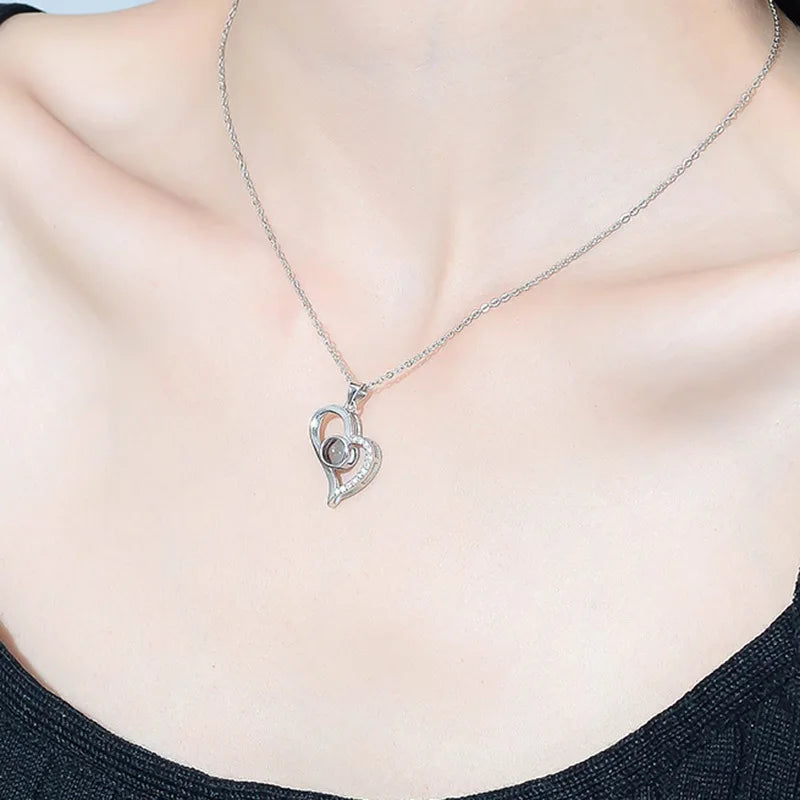 NNEOBA Multilingual 'I Love You' Necklace with 6 Roses in Luxury Gift Box - Silver (45cm) Lootquake LLC