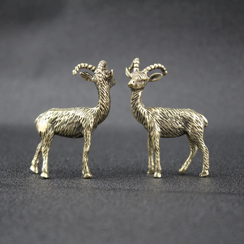 Statue Car Decoration Miniature Ornaments Retro Brass Goat Sculpture Office Desk Rich Cow Creative Small Gifts ﻿