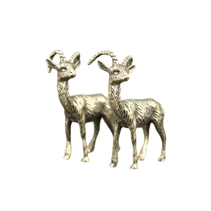 Statue Car Decoration Miniature Ornaments Retro Brass Goat Sculpture Office Desk Rich Cow Creative Small Gifts ﻿