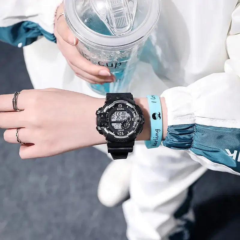 New Minimalist Student Sports Waterproof Electronic Watch Children Luminous Multifunctional Electronic Watches for Women and Men
