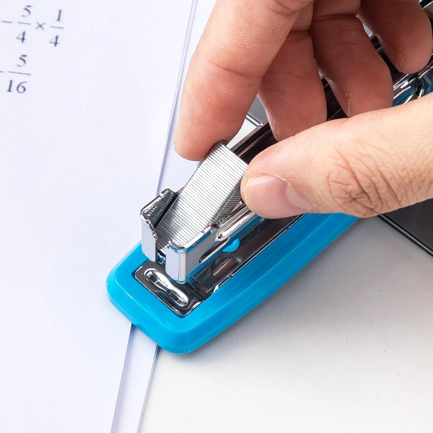 Deli Colorful Mini Stapler NO.10 Metal Effortless Fashion Staplers With Portable Compact Kawaii Stationery Shool Office Supplies Lootquake LLC