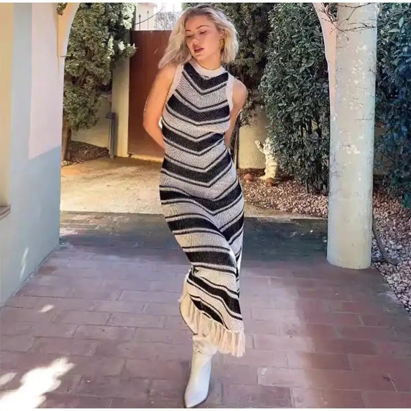 Striped Knitted Long Dress Women O-neck Backless Hollowed Out Long Sleeves Lady Bodycon Dress 2024 Spring Summer Vacation Robe