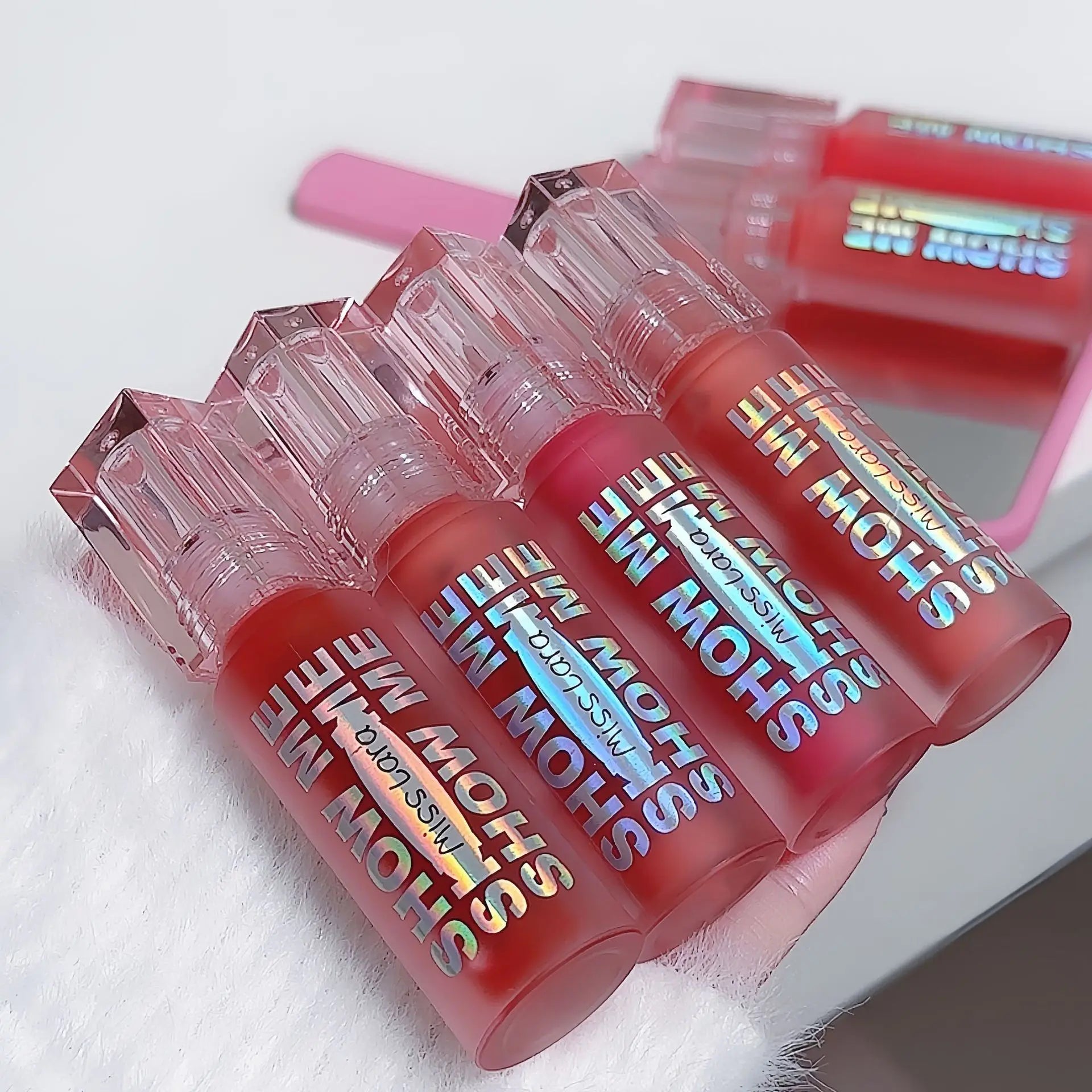 MISS LARA Show Me Cheap Lipstick Mirror Watery Glass Lip Gloss Moisturizes Whitens Atmosphere Pure Girly Lip Gloss Cosmetics Hot