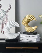 Modern Decor Abstract Sculpture Resin Sculptur Art Golden Statue Living Room Home Decoration Office Desk Decoration Accessories Lootquake LLC