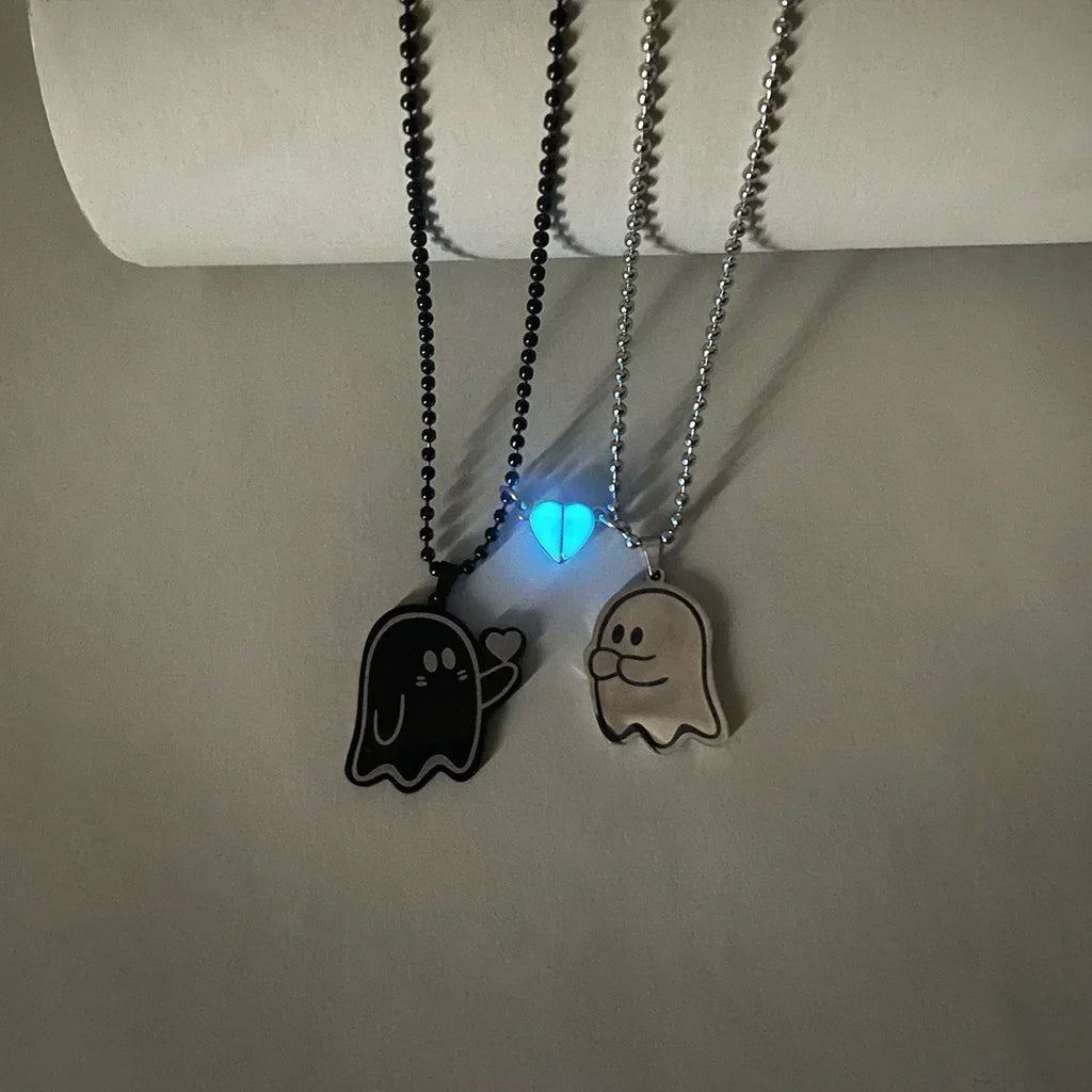 Luminous heart stainless steel simple person to send love couple necklace