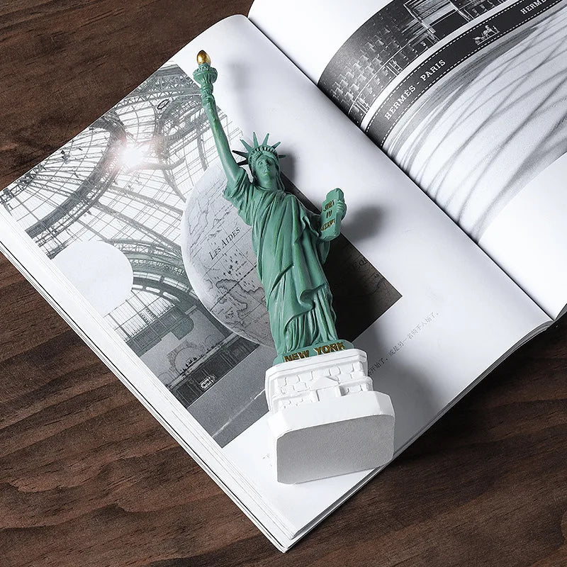 Statue of Liberty Model Office Desk Accessories Collectibles Travel Souvenirs New York Office Home Interior Decoration Lootquake LLC