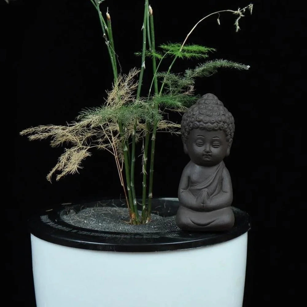 Meditating Baby Buddha Statue Buddha Figurine Decor Zen Monk Sculpture Jardin Lawn Sitting Buddha Tea Pet Ornament