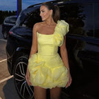 New fashion and sexy solid color wrapped chest dress, women's temperament decorative pleated ruffled edge party dress