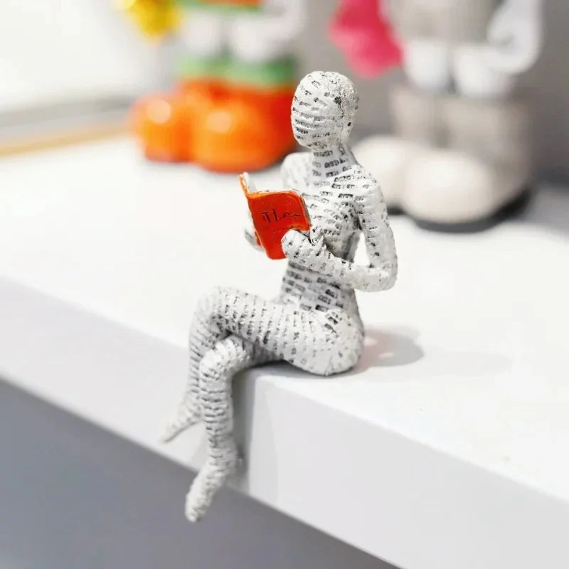Creative Thinker Statue Artistic Reading Woman Modern Design for Home Office Bookshelf TV Cabinet Decoration and Desk Ornament