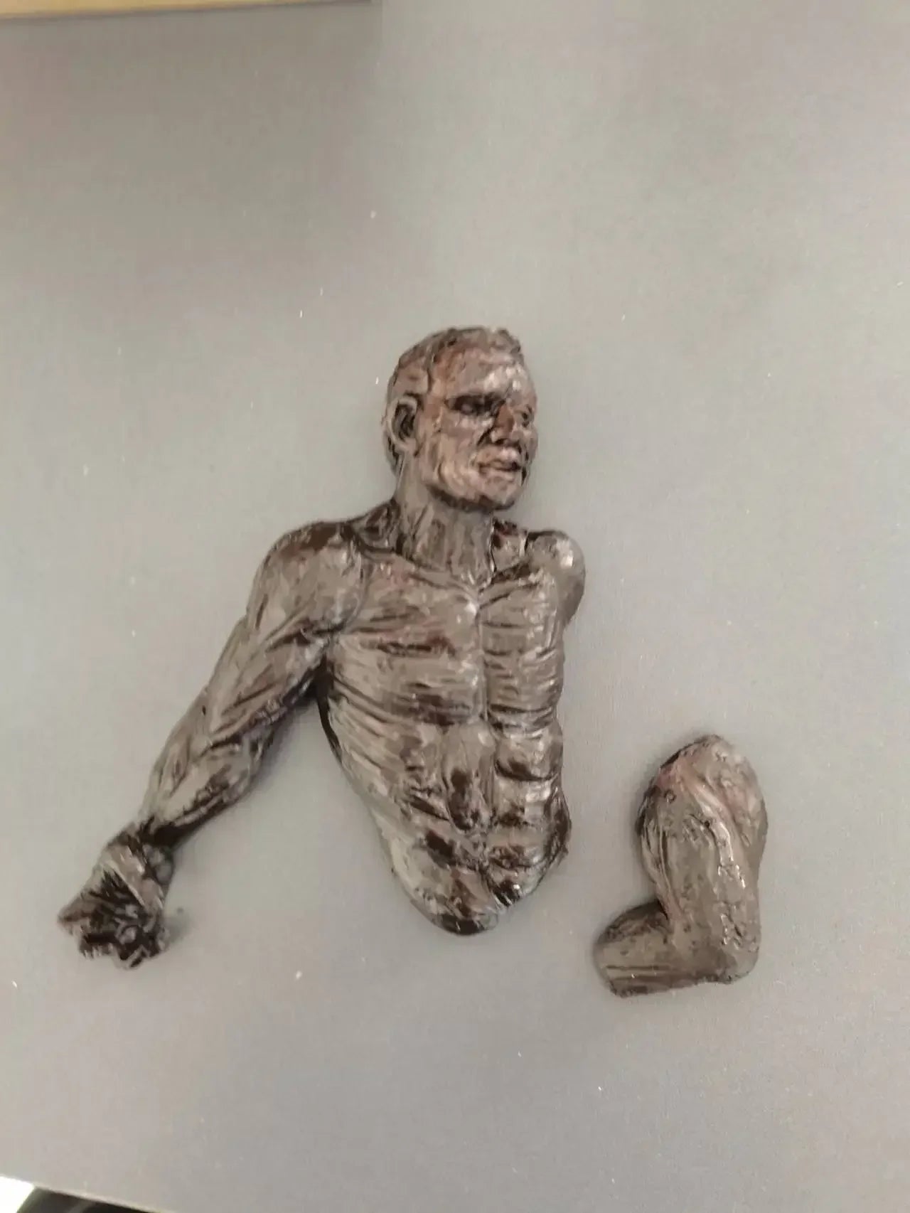 Home Decor Wall Art Wall Man Sculpture Statue Living Room Wall Decoration Resin Handicraft Pendant Home Accessories
