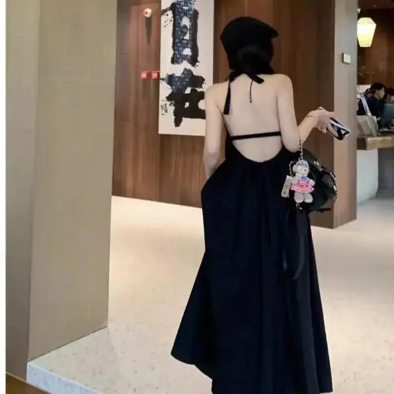 Summer Vacation Dress Thailand Style Open-back Halter Neck Age-reducing Photography Beach Long Dress Belted