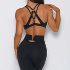 ActiveVibe Women's Fitness Ensemble: Leggings and Sports Bra