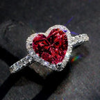 2025 New European and American Peach Heart Ring Women's Personalized Love Shaped Zircon Inlaid Diamond Fashion Jewelry Wholesale