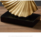 Decoration Sculpture Gold Modern Abstract Art Sculpture Resin Crafts Sculpture Ornaments Home Office Desk Decoration Accessories