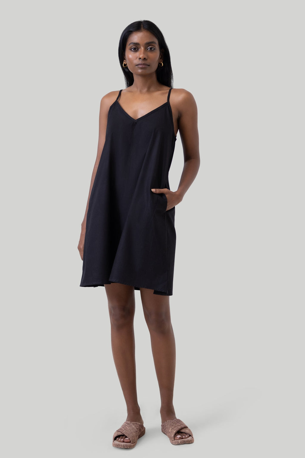 Short Tent Dress in Black Purplish Diva