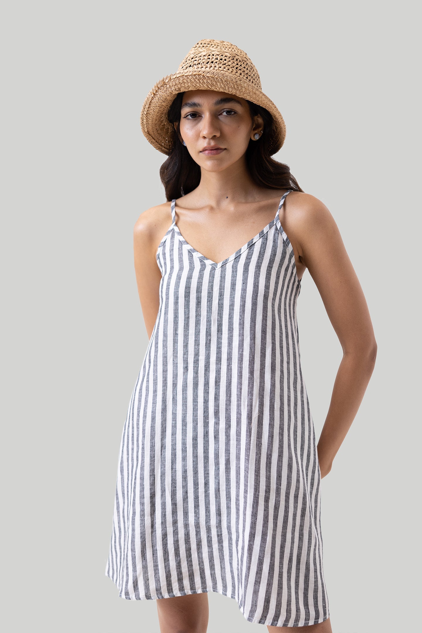 Short Tent Dress in Linen Stripes Purplish Diva