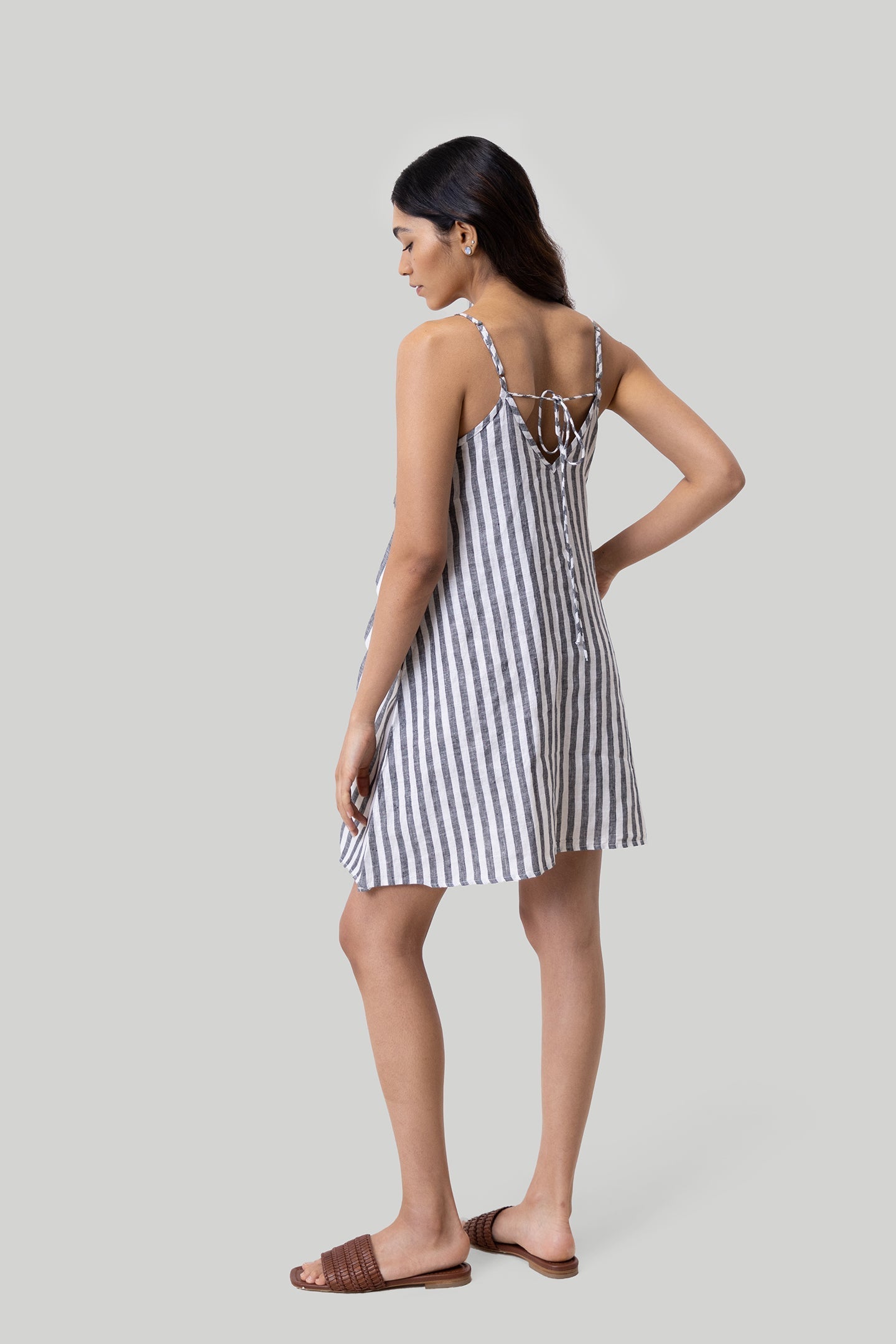 Short Tent Dress in Linen Stripes Purplish Diva