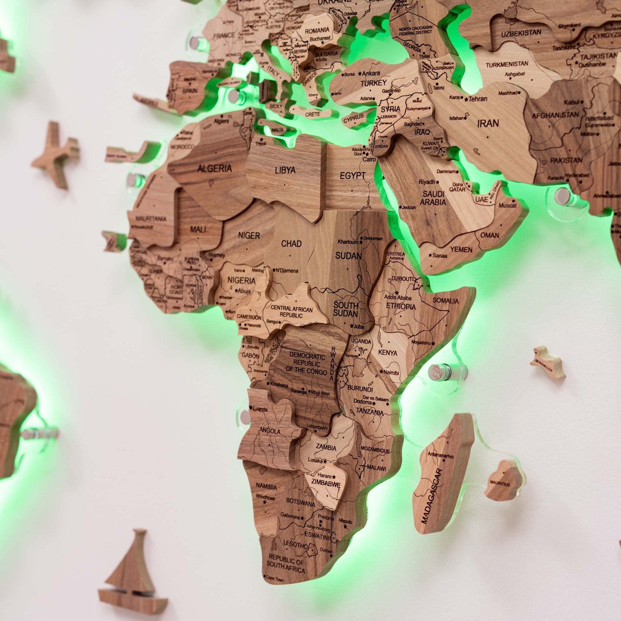 3D Solid Wooden World Map - Walnut - SJB-DIAMOND ELITES