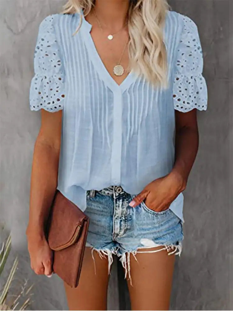 Shirt with Lace and V-neck Emily Pi-Mart