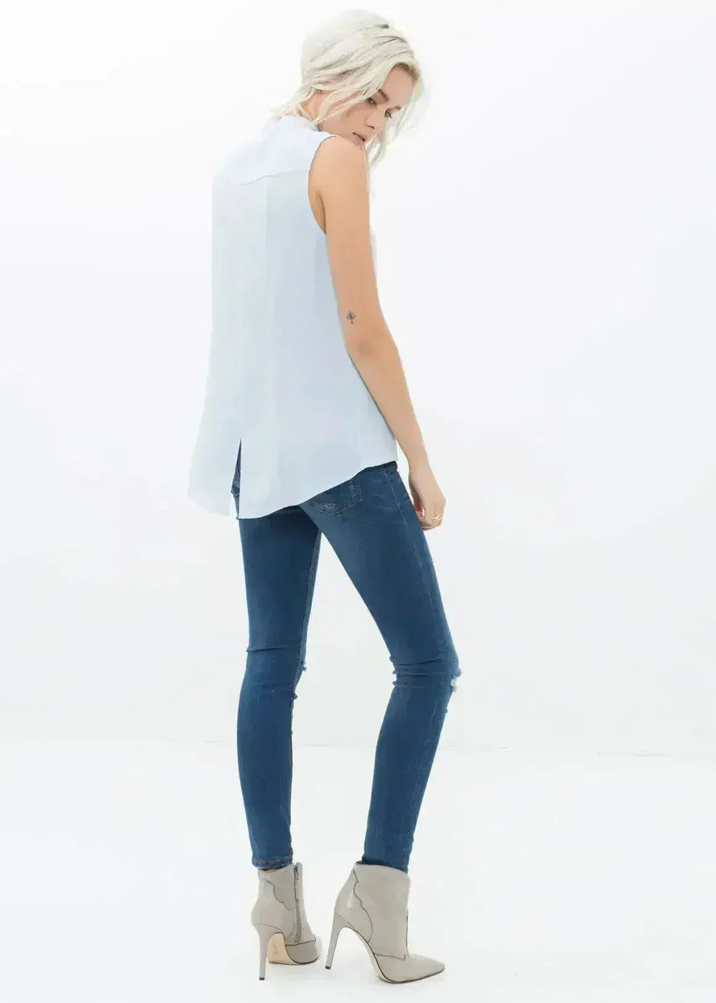 Women's Stand Collar Sleeveless Blouse In Cloud Blue | Femstylo - SJB-DIAMOND ELITES