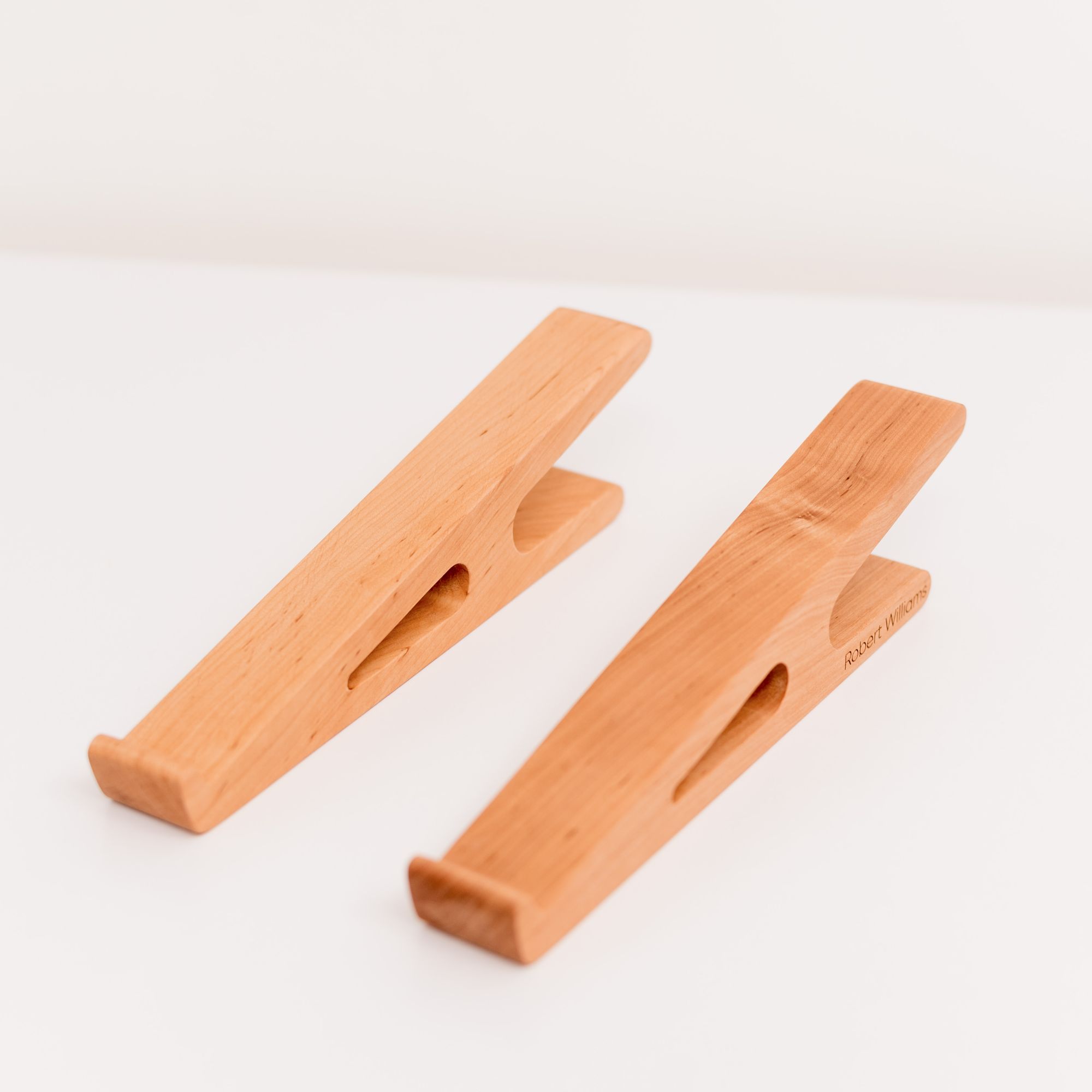 Wooden Laptop Stand – Solid Wood - SJB-DIAMOND ELITES