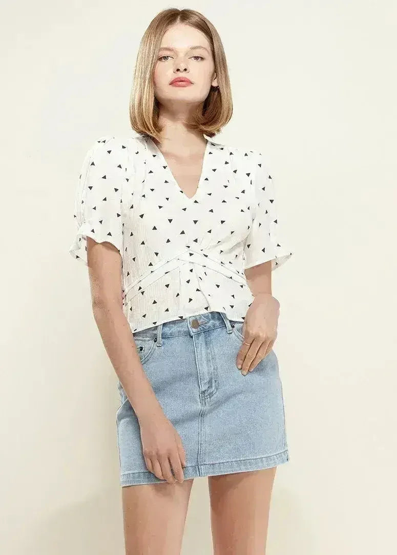 Women's Triangle Print Puff Sleeve Blouse in White triangle | Femstylo - SJB-DIAMOND ELITES