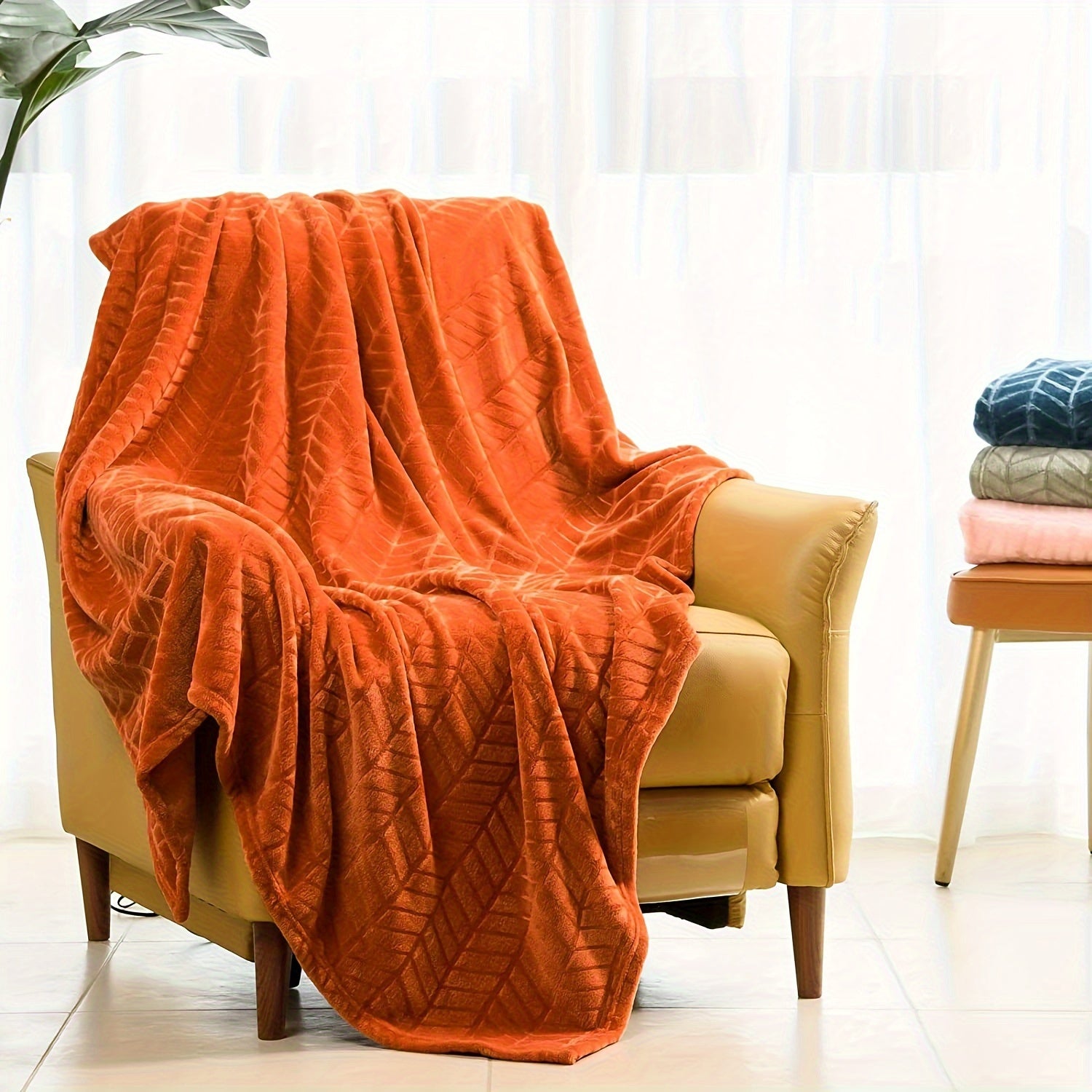 1pc Soft Fleece Throw Blanket, Lightweight Microfiber Chevron Pattern Blanket For Sofa, Couch, Bed - Fluffy Warm Cozy Decorative Blanket