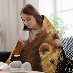 1pc Cozy Flannel Blanket - To My Mom, I Love You, Your Son, The Lion, All-Season Softness For Sofa, Car Sleeping, Office, Camping, Bed, Travel, And Living Room, Gifts For Friends, Besties, Sisters, Family, Birthday Day Gradua