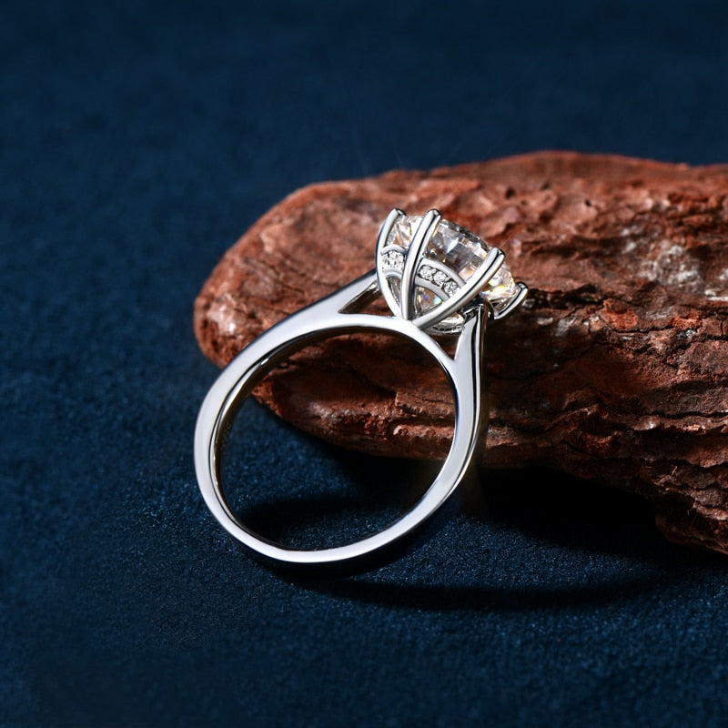 Luxury Moissanite Engagement Ring - SJB-DIAMOND ELITES