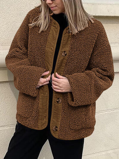 Modern Cozy Women Luxuriously Cozy Contrast Button Up Sherpa Jacket with Pockets For Fall & Winter Stevvex