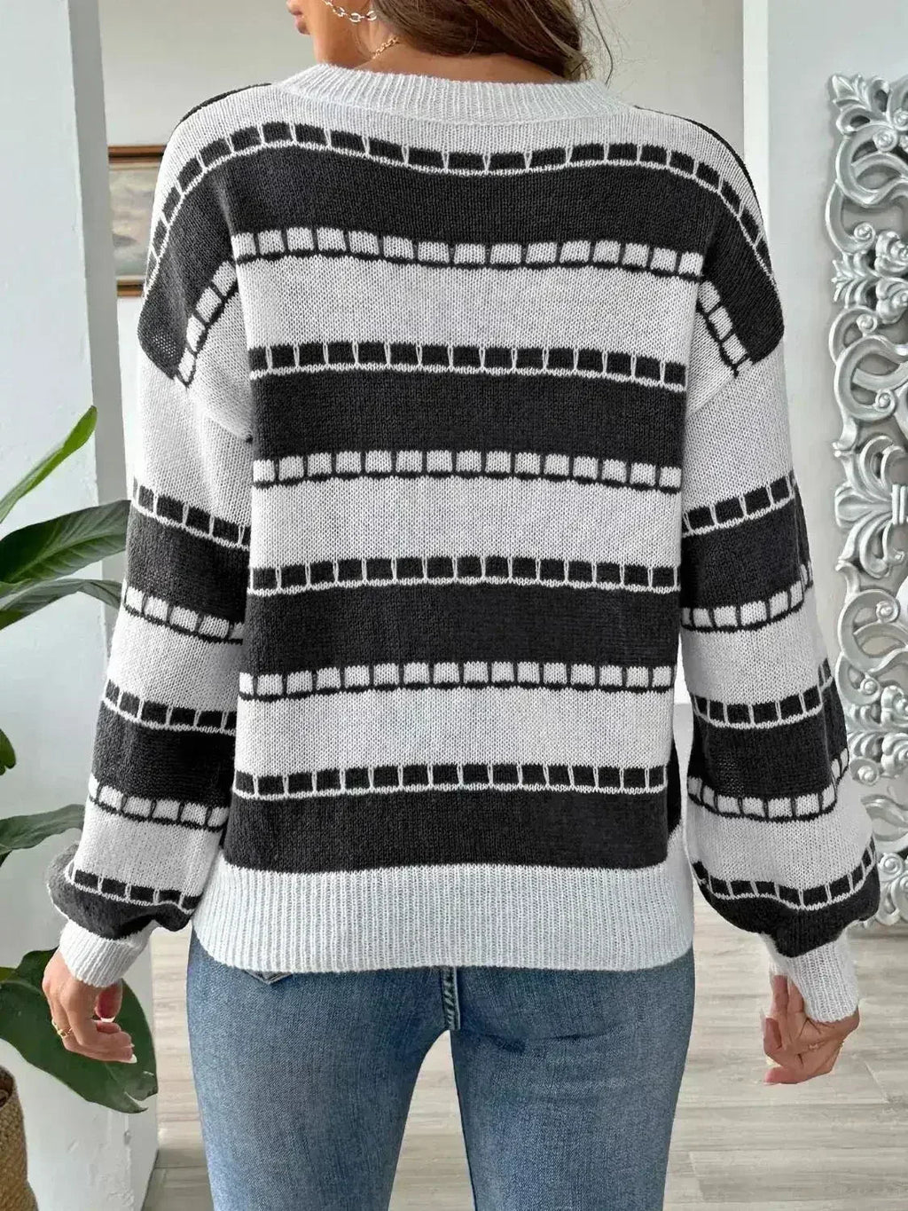 Striped Round Neck Long Sleeve Sweater - SJB-DIAMOND ELITES