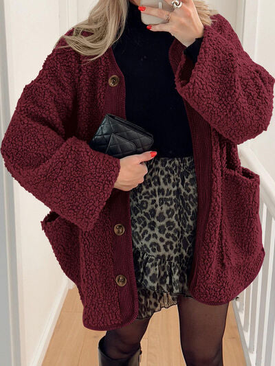 Modern Cozy Women Luxuriously Cozy Contrast Button Up Sherpa Jacket with Pockets For Fall & Winter Stevvex