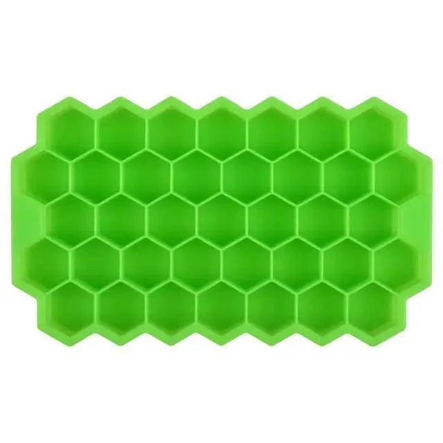 Amazing Honeycomb Ice Cube Trays Reusable Silicone Ice cube Mold Free Ice maker with Removable Lids Stevvex