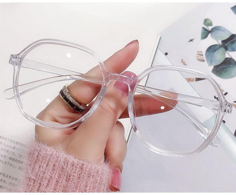Anti-blue Light Women  Men Reading Glasses Eyestrain Computer Reading TV Glasses Stylish Frame Anti Glasses Men And Women  Retro Big Frame Myopia Eyeglasses Oversized  Ladies Diopter Presbyopia Eyeglasses Frames +1.0 +1.5 +2.0 +2.5 +3.5 +4.0 Stevvex