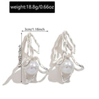 Artistic Asymmetric Pearl Drop Earrings (MAC325)