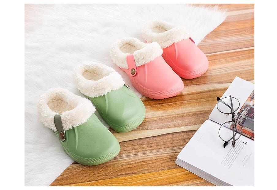 Autumn Winter New Lightweight Home Men's Slippers Non-Slip Warm And Waterproof Plush Cotton Slippers Classic Fur Lined Clog Waterproof Winter House Comfortable Indoor Slippers Stevvex