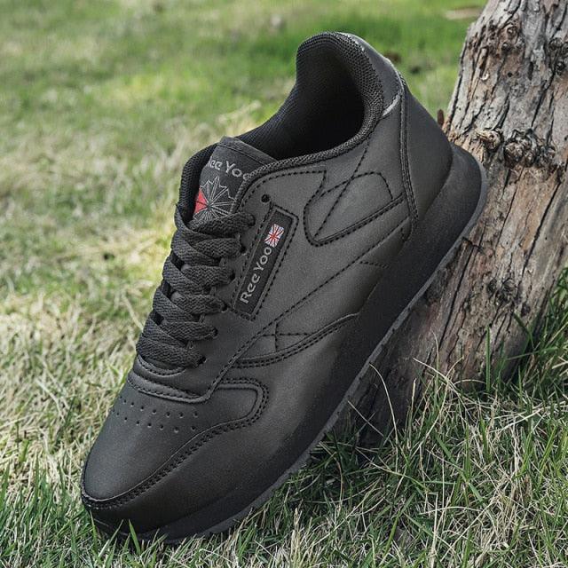 Autumn Womens Mens Sneakers Black Fashion Vulcanized Shoes Lace-up Casual Flats Light Couple Fashion Sneakers Breathable Casual Comfortable Lightweight Sneakers Stevvex