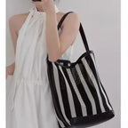 Stylish Beach Bag Women's Summer Bucket Bag – Perfect Woven Tote for Vacation, Shoulder & Commuter Use