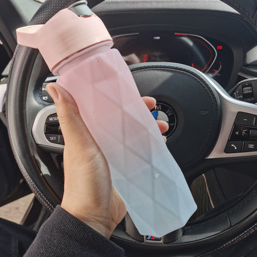 Spray Water Bottle For Girls Outdoor Sport Fitness Water Cup Large Capacity Spray Bottle Drinkware Travel Bottles Kitchen Gadgets Pi-Mart