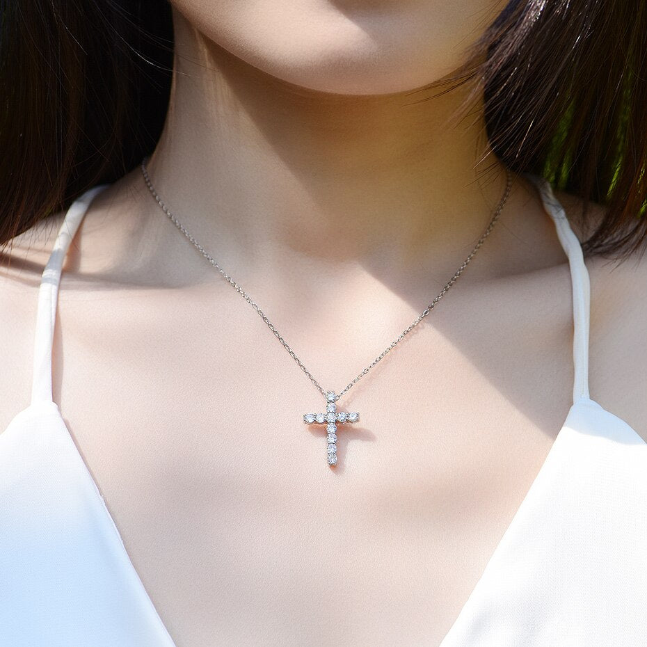 Moissanite Cross Pendants For Women Pi-Mart