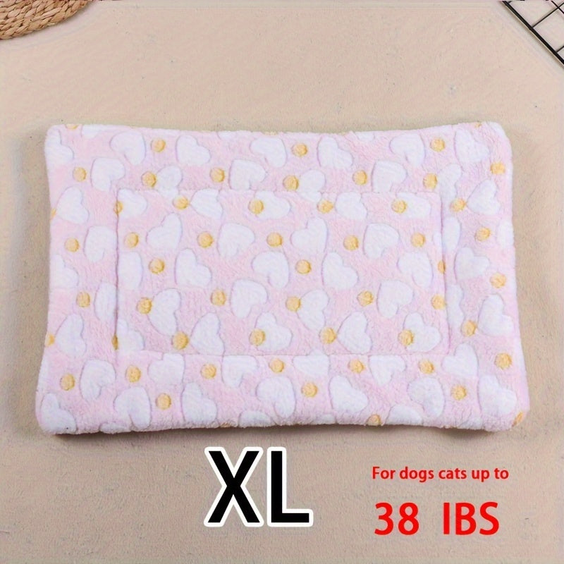 All-Season Dirt-Resistant Rectangular Pet Blanket - Comfortable Dog Paw Heart Print Pet Bed, 1pc Lootquake LLC